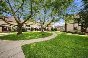 280 Cherry Valley Ave, Garden City, NY 11530 - Photo 5