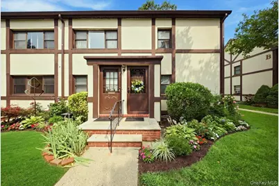 280 Cherry Valley Avenue #A2, Garden City, NY 11530 - Photo 1