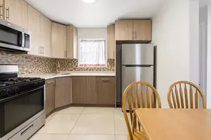 235-15 Bentley Rd, Rosedale, NY 11422 - Photo 13