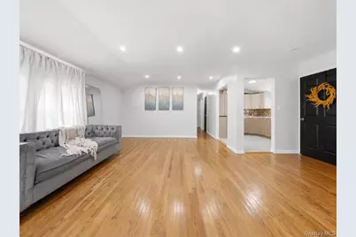 23515 Bentley Road, Rosedale, NY 11422 - Photo 3