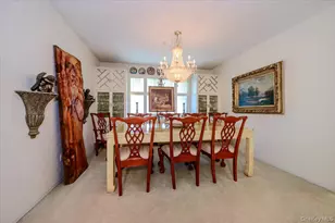 561 Golf Dr, Valley Stream, NY 11581 - Photo 9