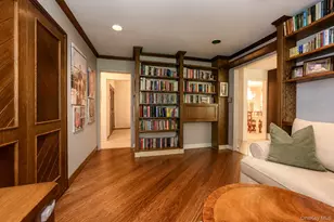 561 Golf Dr, Valley Stream, NY 11581 - Photo 15