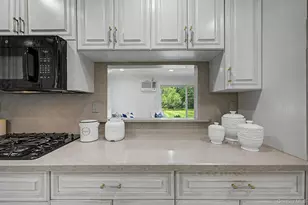 16 Cross Bow Ln, Commack, NY 11725 - Photo 13
