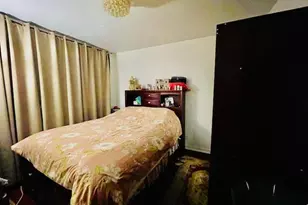 68-68 76th St, Middle Village, NY 11379 - Photo 11
