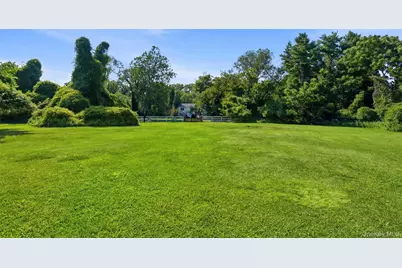 27 School Lane, Lloyd Harbor, NY 11743 - Photo 39