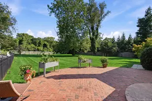 27 School Ln, Lloyd Harbor, NY 11743 - Photo 33