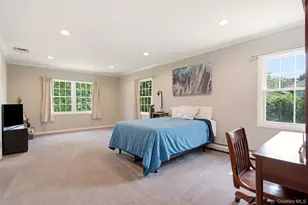 27 School Ln, Lloyd Harbor, NY 11743 - Photo 25