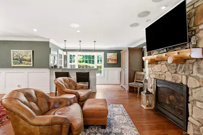 27 School Lane, Lloyd Harbor, NY 11743 - Photo 15