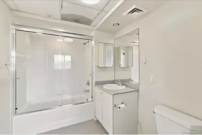 100 Harbor View Drive #651, Port Washington, NY 11050 - Photo 15