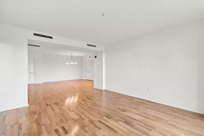 100 Harbor View Drive #651, Port Washington, NY 11050 - Photo 5