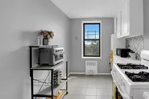 270 N Broadway, Yonkers, NY 10701 - Photo 15