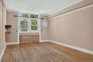 103 Wiltshire Rd, Scarsdale, NY 10583 - Photo 13