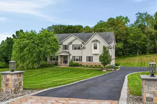 16 Canterbury Ln, Warwick, NY 10990 - Photo 3