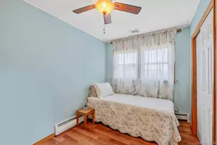 266 Albert St, Lindenhurst, NY 11757 - Photo 19