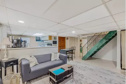 266 Albert Street, Lindenhurst, NY 11757 - Photo 15
