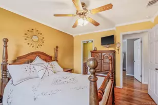 266 Albert St, Lindenhurst, NY 11757 - Photo 9