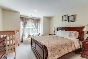 5 Daffodil Ln, Lake Grove, NY 11755 - Photo 17
