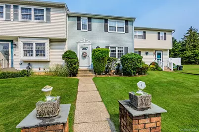 11 Monitor Court, Coram, NY 11727 - Photo 1