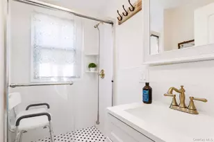 439 W Olive St, Long Beach, NY 11561 - Photo 19
