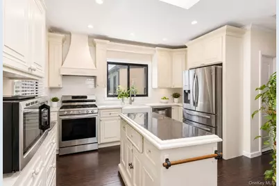 439 W Olive Street, Long Beach, NY 11561 - Photo 5