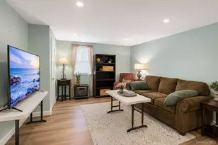 439 W Olive St, Long Beach, NY 11561 - Photo 9