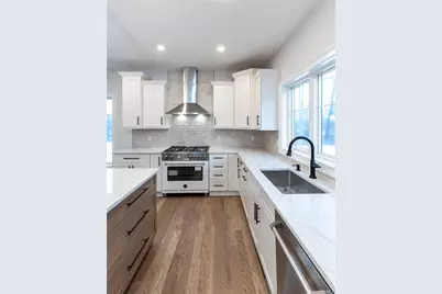 352 Holt Drive, Pearl River, NY 10965 - Photo 19