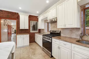 141-63 73rd Terrace, Kew Gardens, NY 11367 - Photo 9