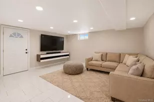 141-63 73rd Terrace, Kew Gardens, NY 11367 - Photo 19