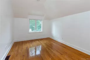 5637 Delafield Ave, Bronx, NY 10471 - Photo 17