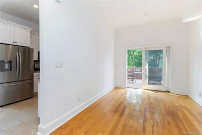 5637 Delafield Avenue, Bronx, NY 10471 - Photo 7