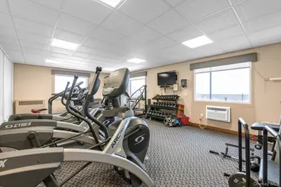 55 Monroe Boulevard #5R, Long Beach, NY 11561 - Photo 23
