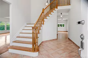10 Osborne Ln, Greenvale, NY 11548 - Photo 3