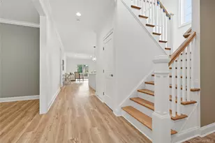 47 Central Pkwy, Huntington, NY 11743 - Photo 5