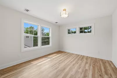 47 Central Parkway, Huntington, NY 11743 - Photo 33
