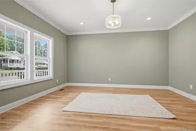 47 Central Parkway, Huntington, NY 11743 - Photo 7