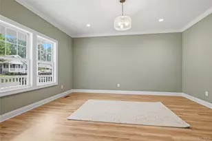 47 Central Pkwy, Huntington, NY 11743 - Photo 7