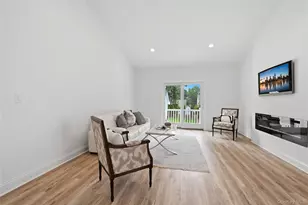 47 Central Pkwy, Huntington, NY 11743 - Photo 13
