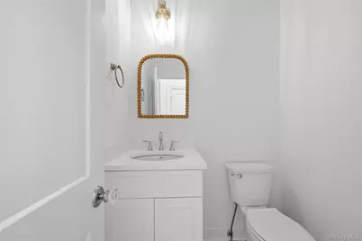 47 Central Parkway, Huntington, NY 11743 - Photo 25