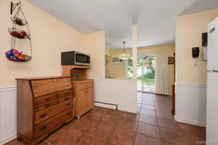 14 Akron Pl, Shoreham, NY 11786 - Photo 11