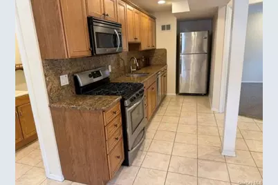 809 N Alleghany Avenue, Lindenhurst, NY 11757 - Photo 7
