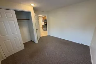 809 N Alleghany Ave, Lindenhurst, NY 11757 - Photo 9