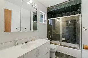 12 Kenny St, Hauppauge, NY 11788 - Photo 29