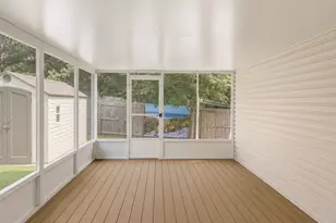 658-H8 Sound Ave, Calverton, NY 11933 - Photo 7