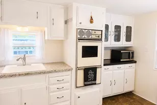 658-H8 Sound Ave, Calverton, NY 11933 - Photo 3