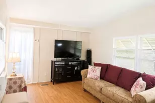 658-H8 Sound Ave, Calverton, NY 11933 - Photo 5