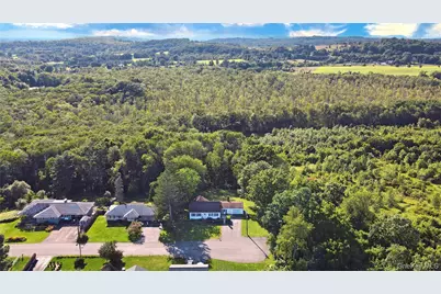 67 Gleason Boulevard, Pleasant Valley, NY 12569 - Photo 3