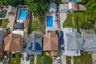 149-29 12th Rd, Whitestone, NY 11357 - Photo 3