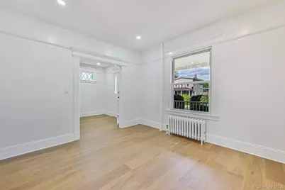108 N Forest Avenue, Rockville Centre, NY 11570 - Photo 7