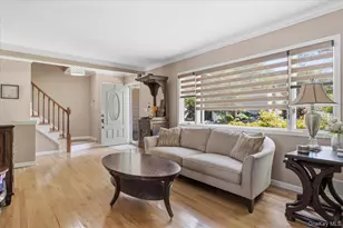 19 Sycamore St, Melville, NY 11747 - Photo 3
