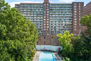 2575 Palisade Ave, Bronx, NY 10463 - Photo 3